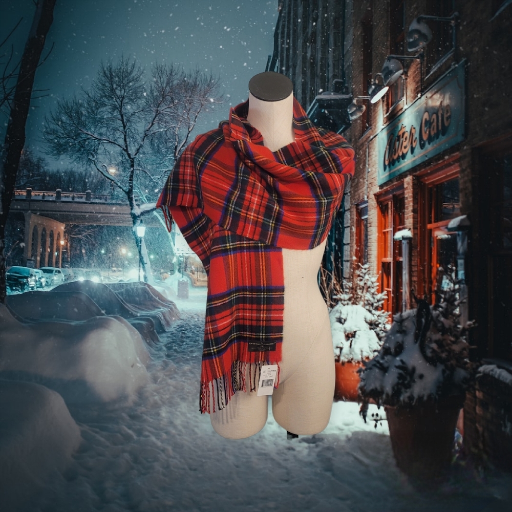 NWT Plaid Winter Scarf